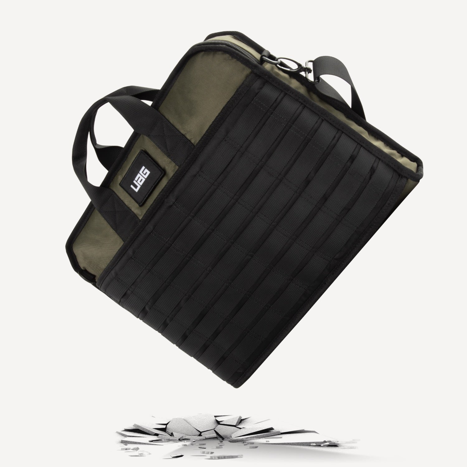 UAG Slim Brief 16 Inch - Olive